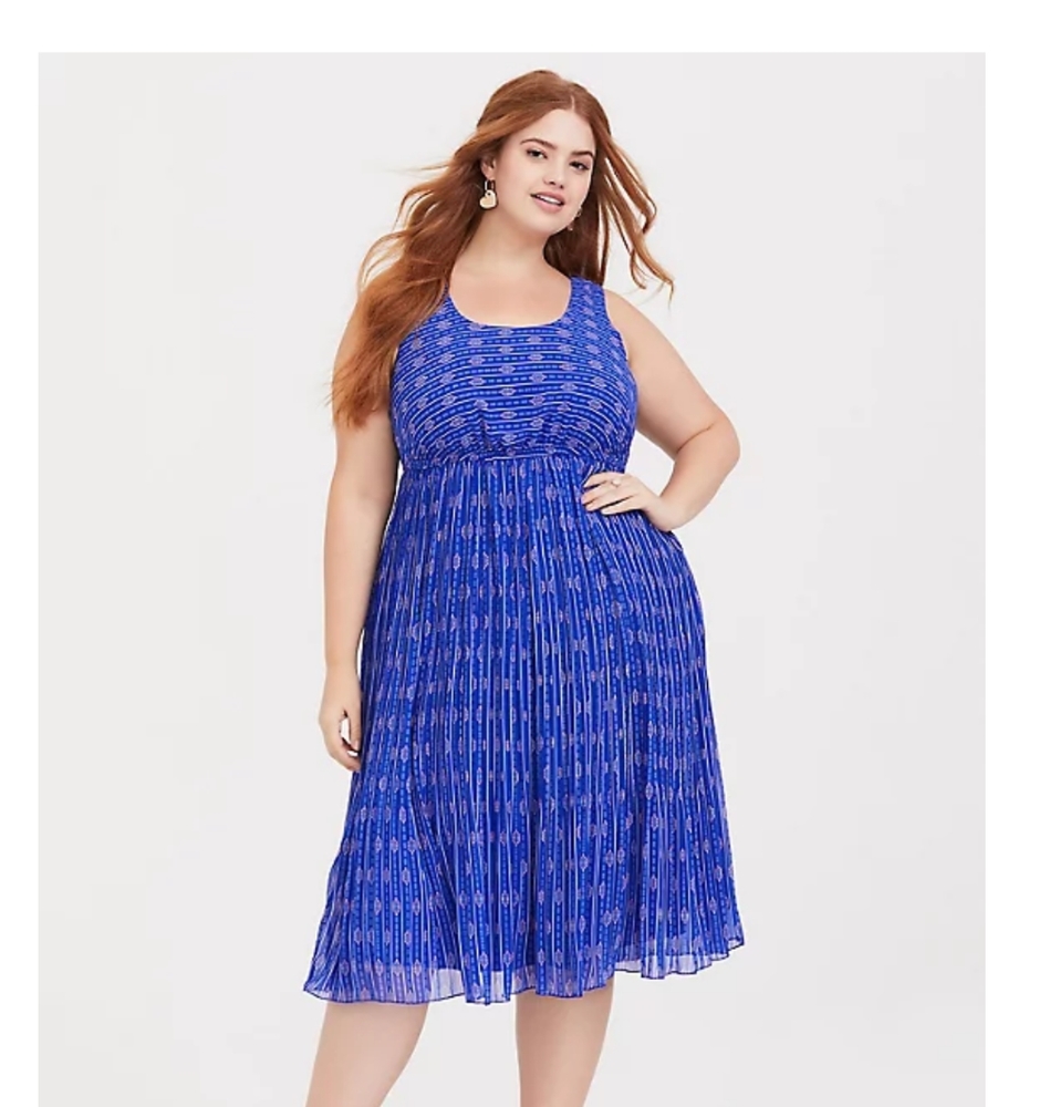 Torrid Blue Chiffon pleated Midi Dress 4 NWT